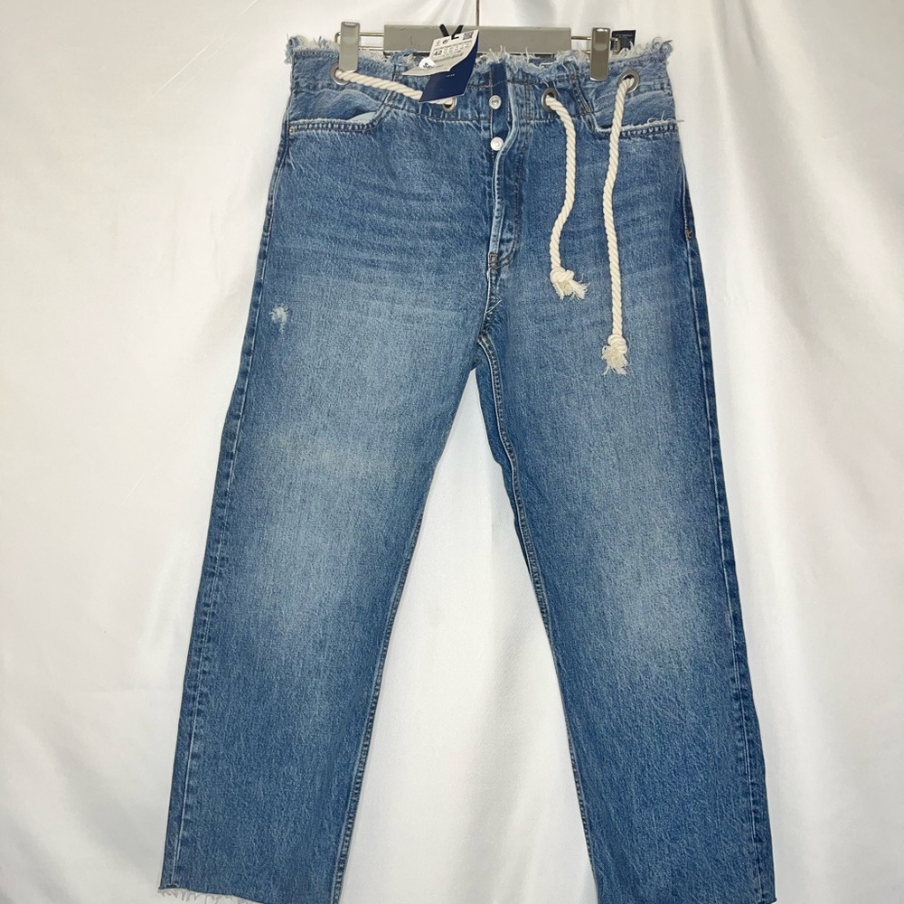 Zara Denim Jeans Rope Belt Eyelet Raw Hem Cropped High Waist distressed 10